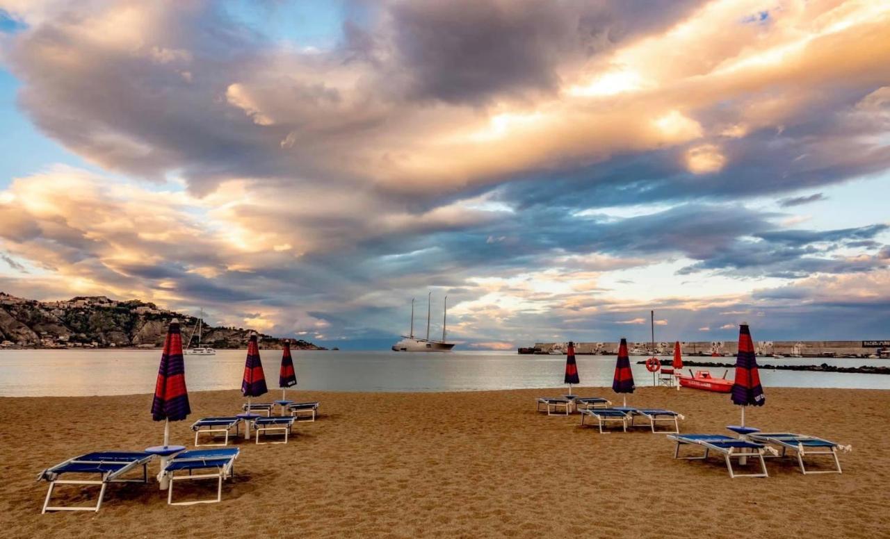 Sensoria Naxos Suites Giardini Naxos Exteriör bild