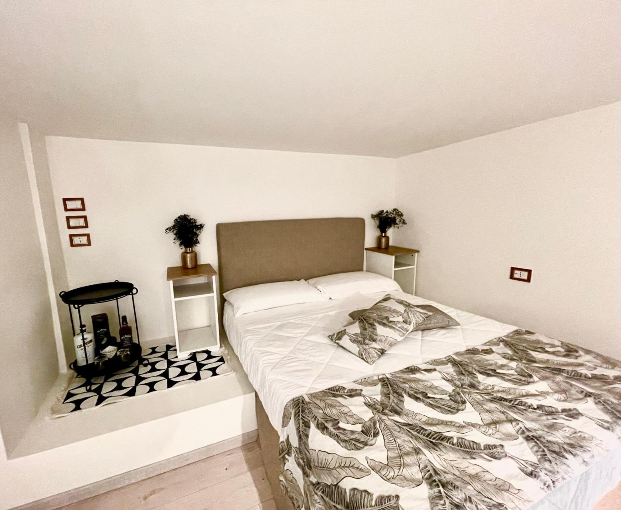 Sensoria Naxos Suites Giardini Naxos Exteriör bild